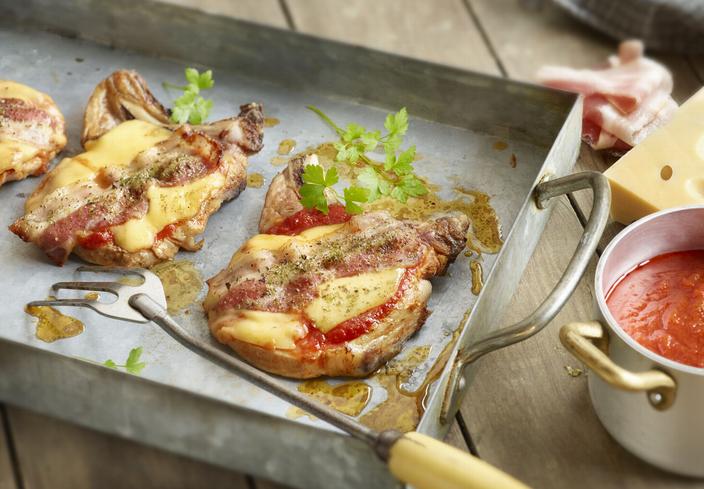 Chuletas de cerdo a la pizzaiola
