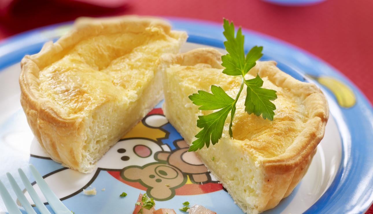 Hojaldre relleno de crema de queso