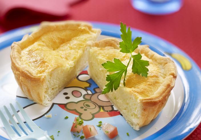 Hojaldre relleno de crema de queso