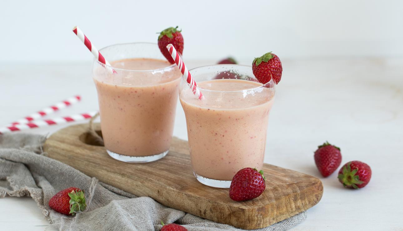 Batido de helado con frutas