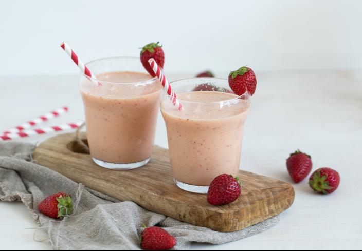 Batido de helado con frutas