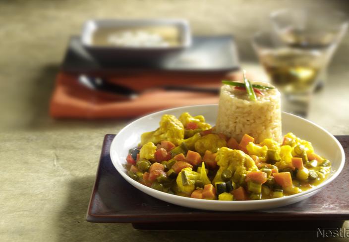 Arroz con verduras y curry