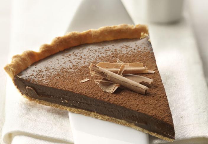 Pastel de crema de chocolate