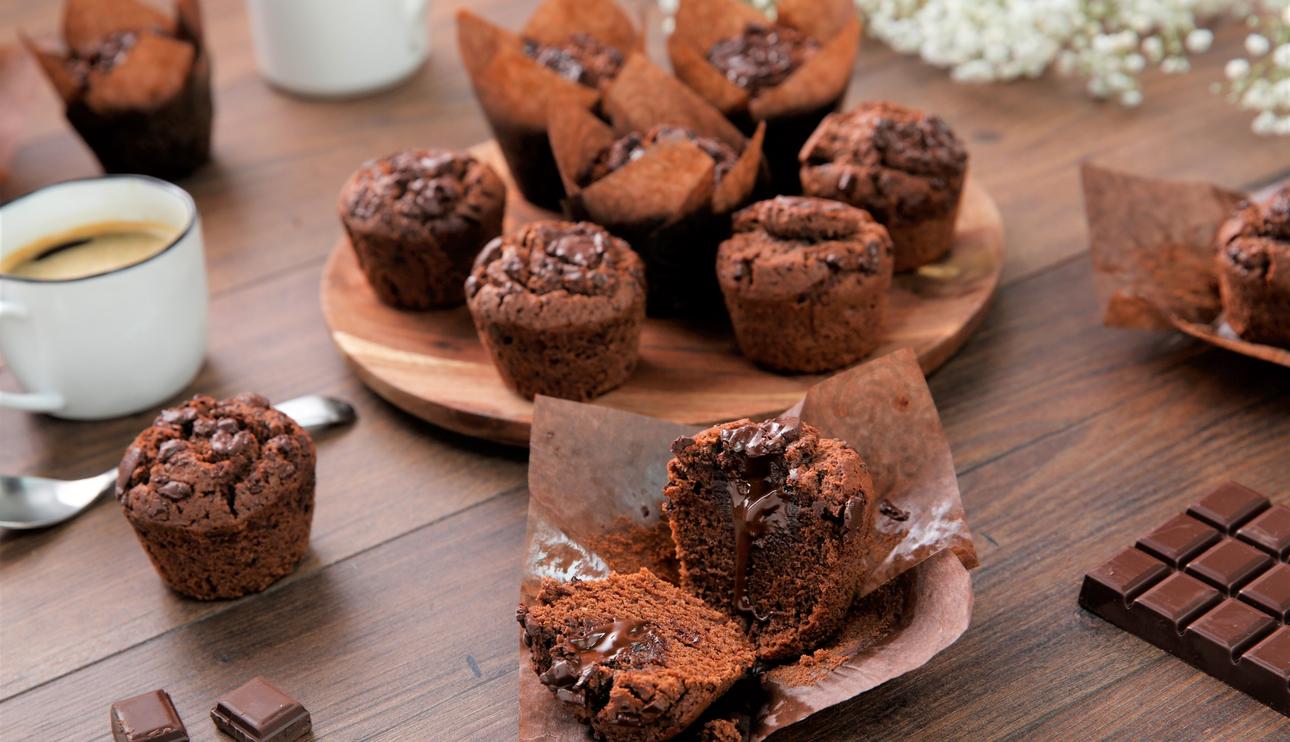 Muffins rellenas de chocolate