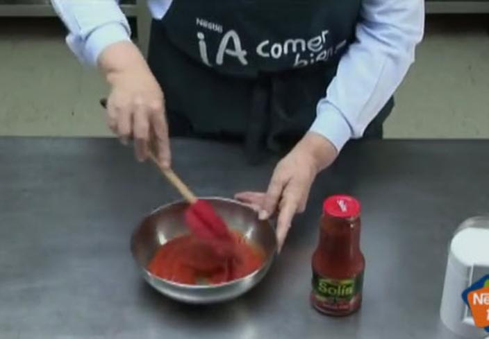 Salsa de tomate con pimientos