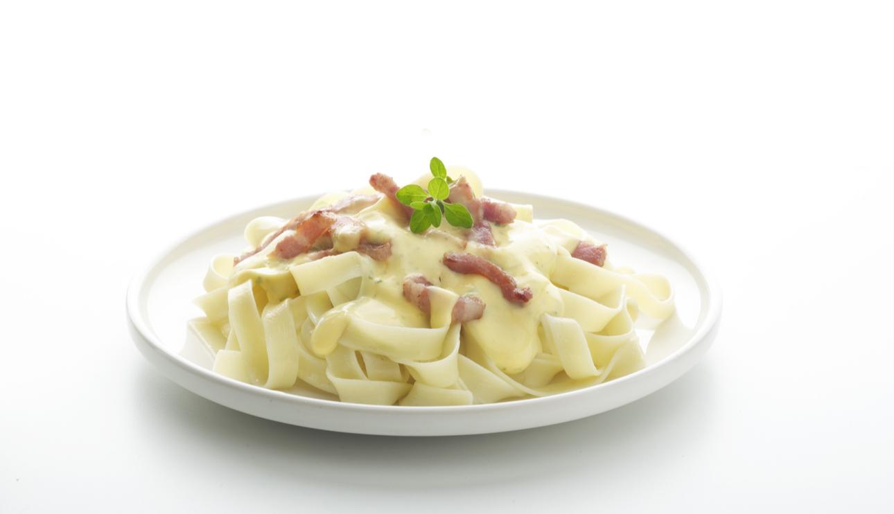 Tagliatelle a la carbonara IDEAL