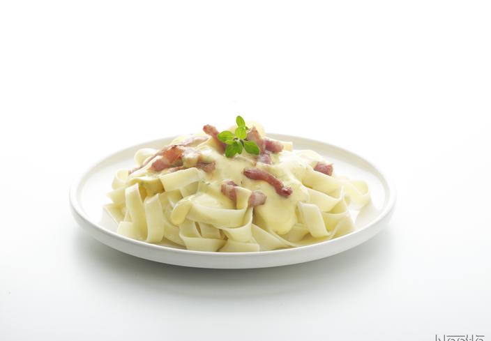 Tagliatelle a la carbonara IDEAL