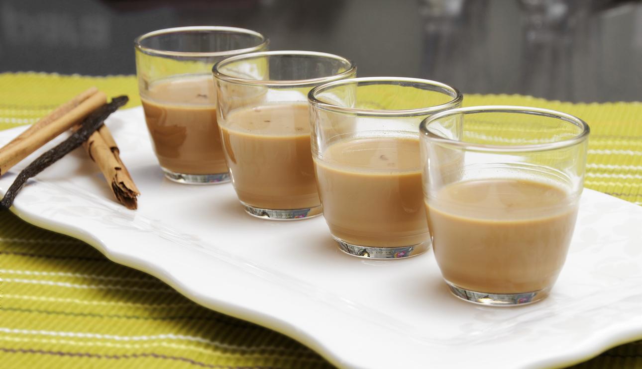 Café cremoso con canela