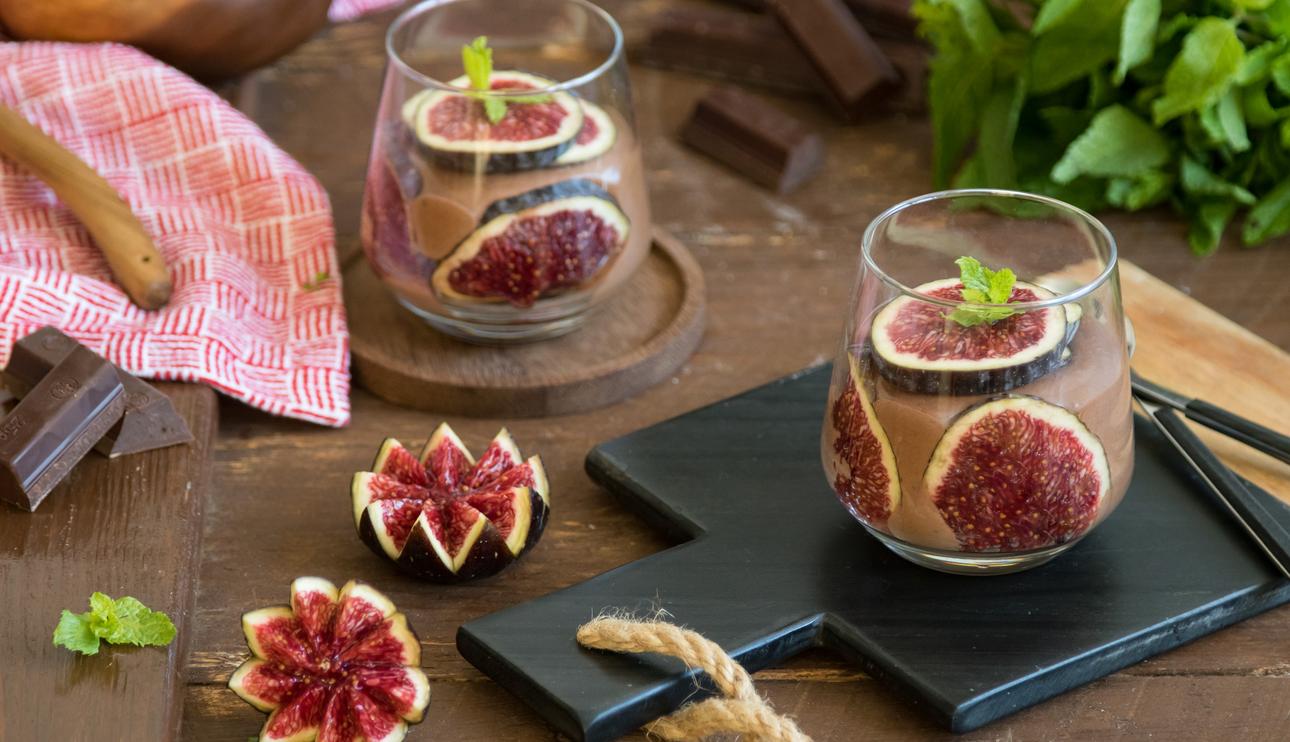Mousse de chocolate con higos