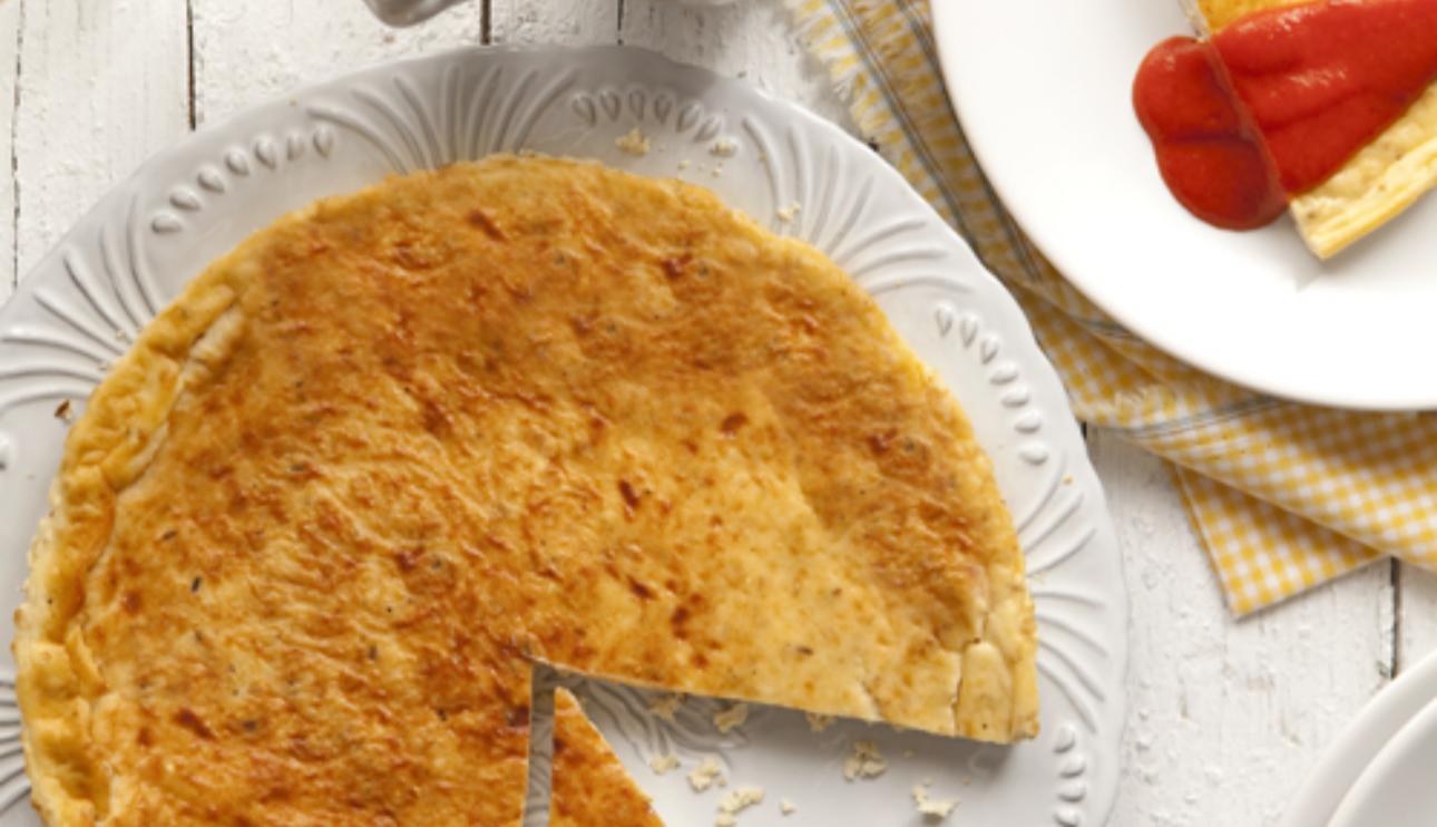Pastel de queso de cabra con salsa de pimientos