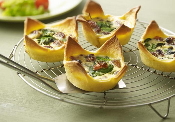 Mini quiches de espinacas y queso fresco