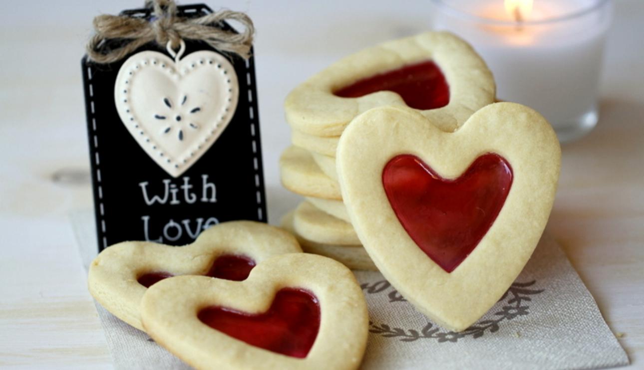 Galletas de cristal con leche condensada para San Valentín
