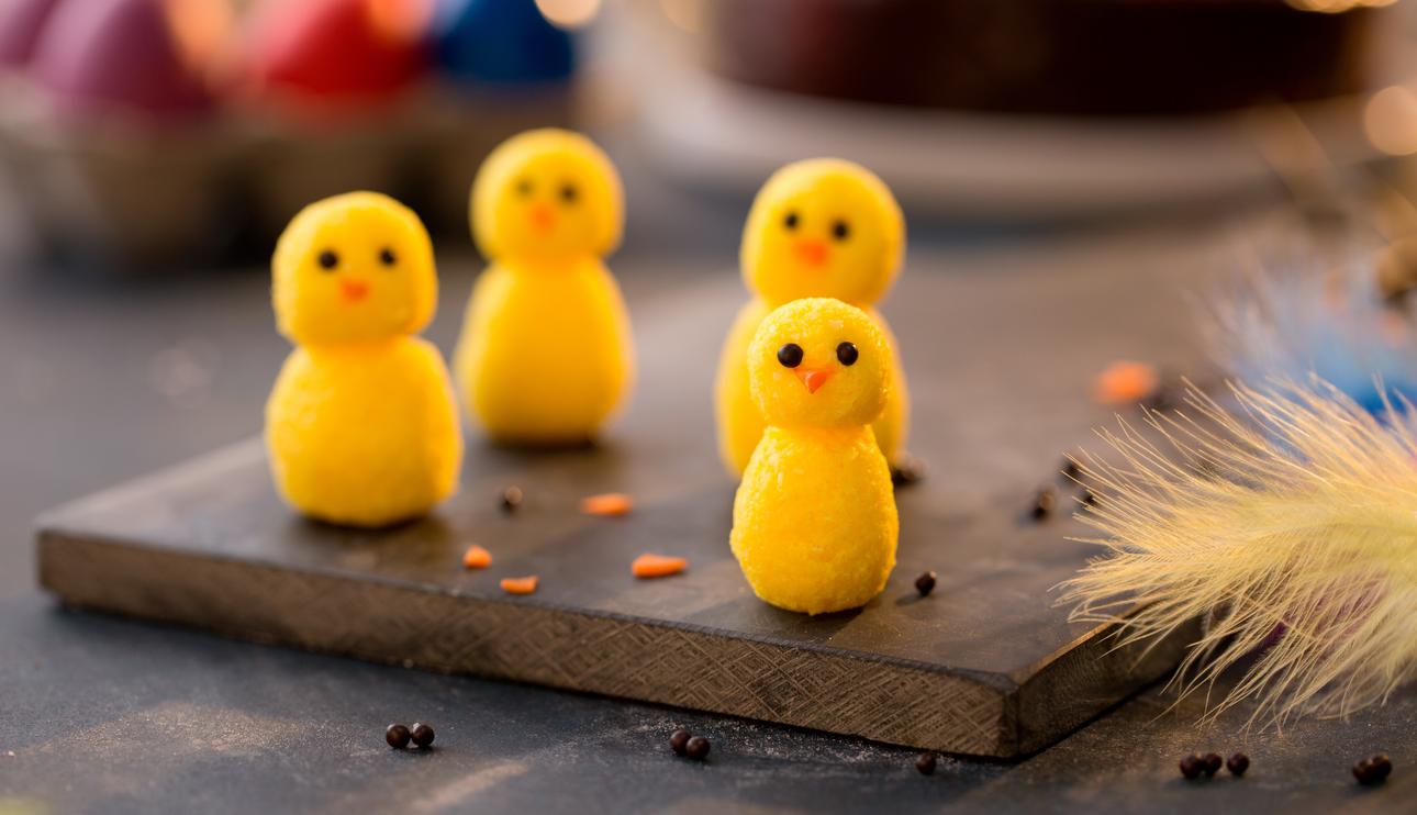 Pollitos de leche condensada y coco para pascua