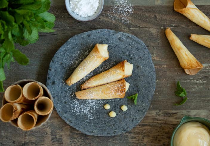 Canutillos de crema pastelera (San Fermín)
