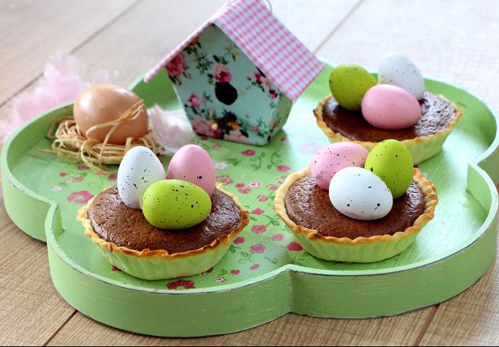 Nidos de pascua y chocolate