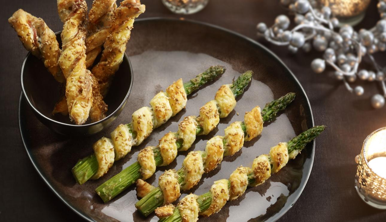 Aperitivos con espárragos y jamón