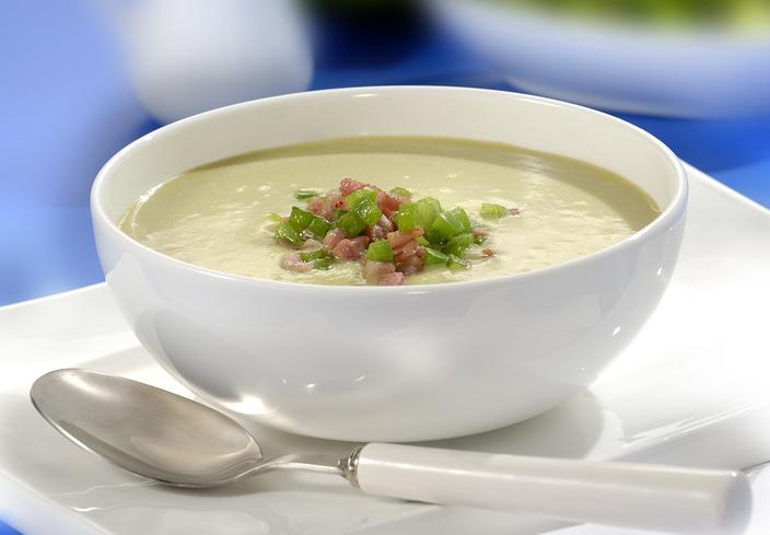 Crema de pimientos verdes y beicon