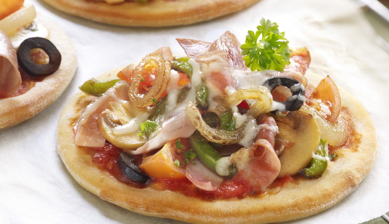 Mini pizzas de jamón
