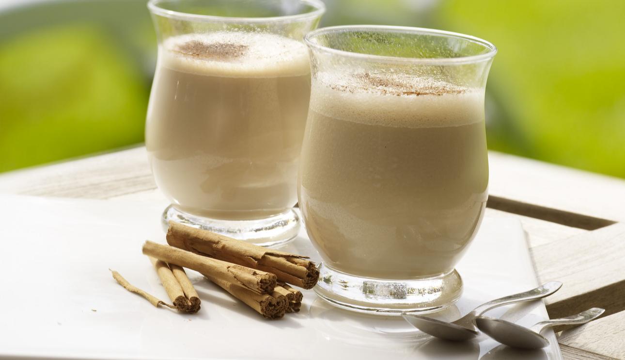 Batido helado de nesquik con vainilla y canela