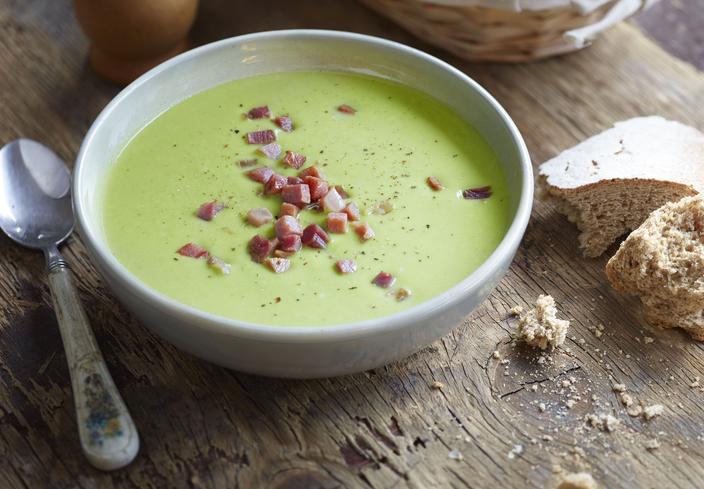 Crema de guisantes con jamón