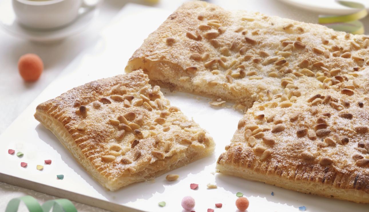 Coca con chicharrones