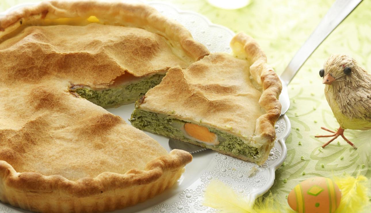 Tarta pascualina (tarta de alcachofas, espinacas y huevos)
