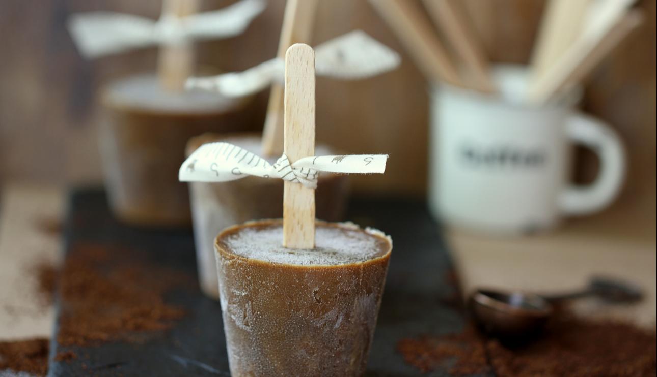 Polos de café y leche condensada