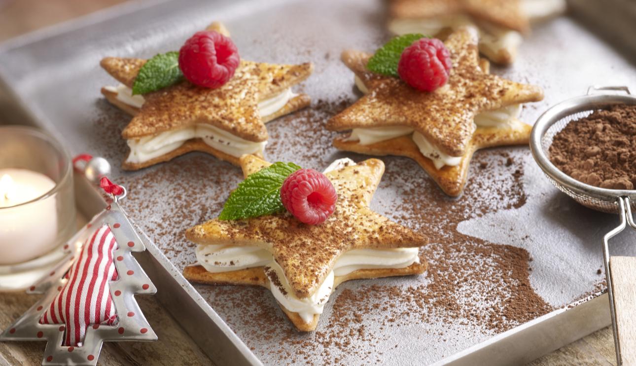 Estrellas con mousse de chocolate blanco