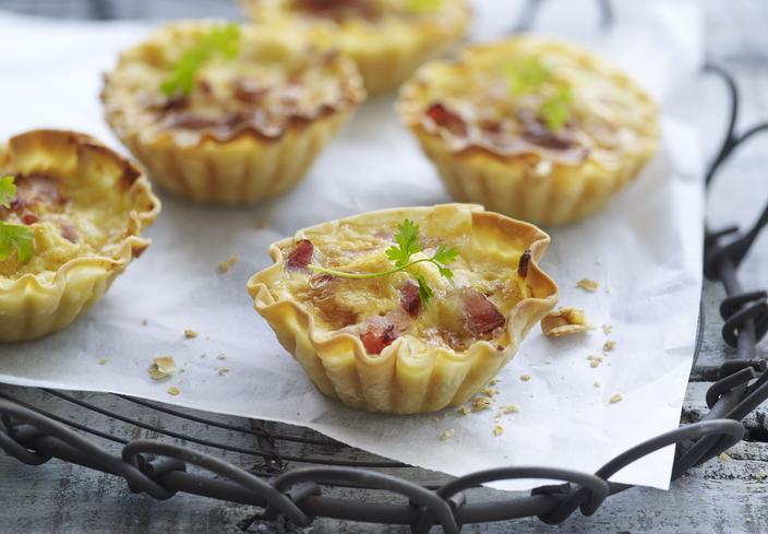 Tartaletas de tortilla y beicon