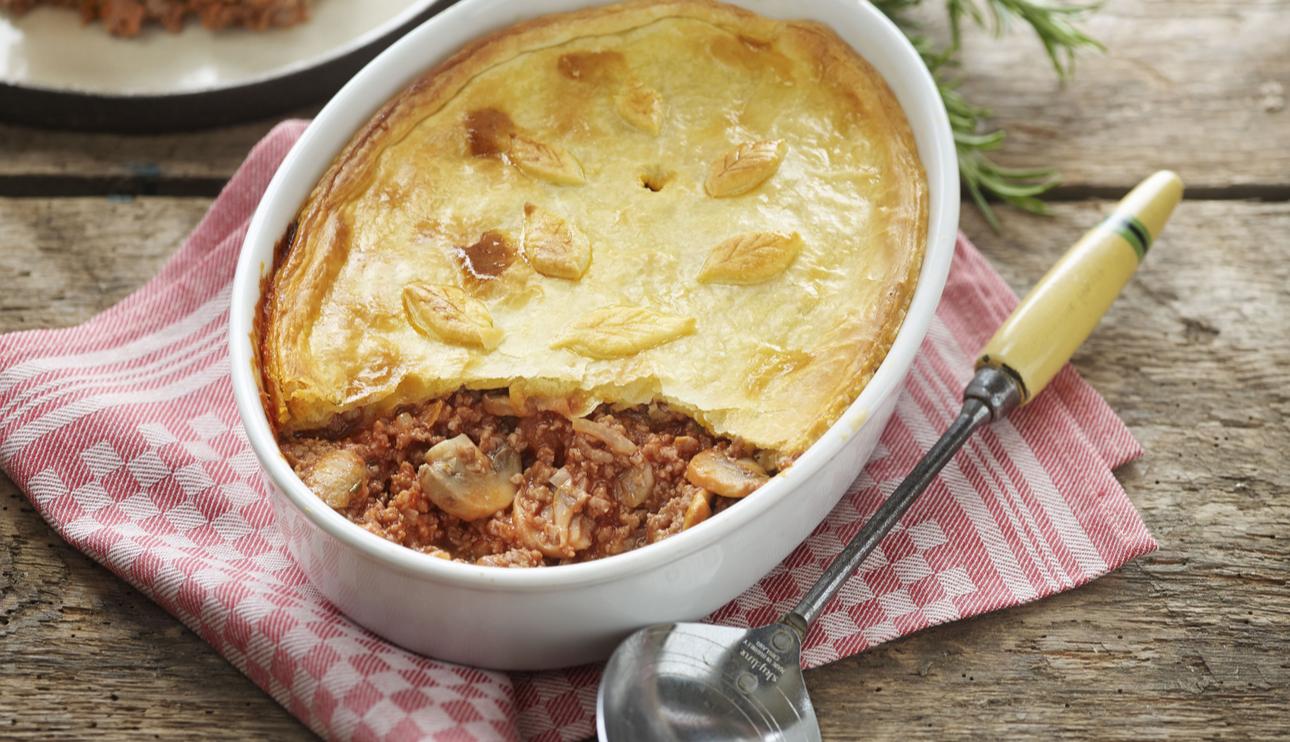 Pastel de carne con hojaldre