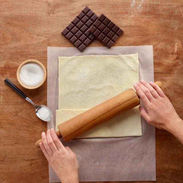 Palmeras de hojaldre bañadas en chocolate