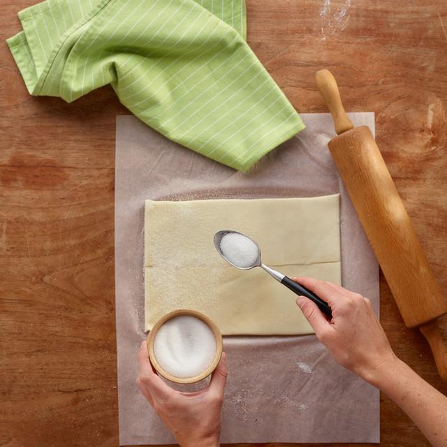 Palmeras de hojaldre bañadas en chocolate