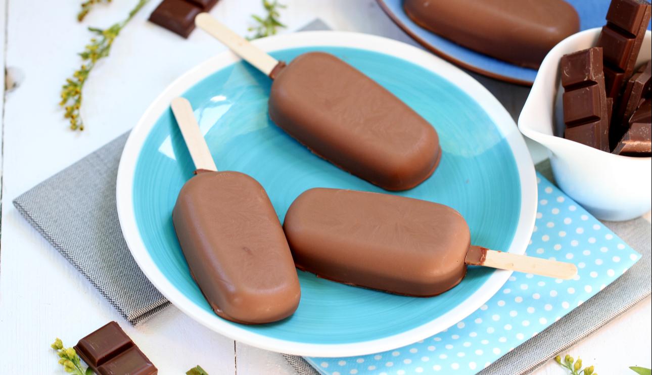 Polos de chocolate con leche