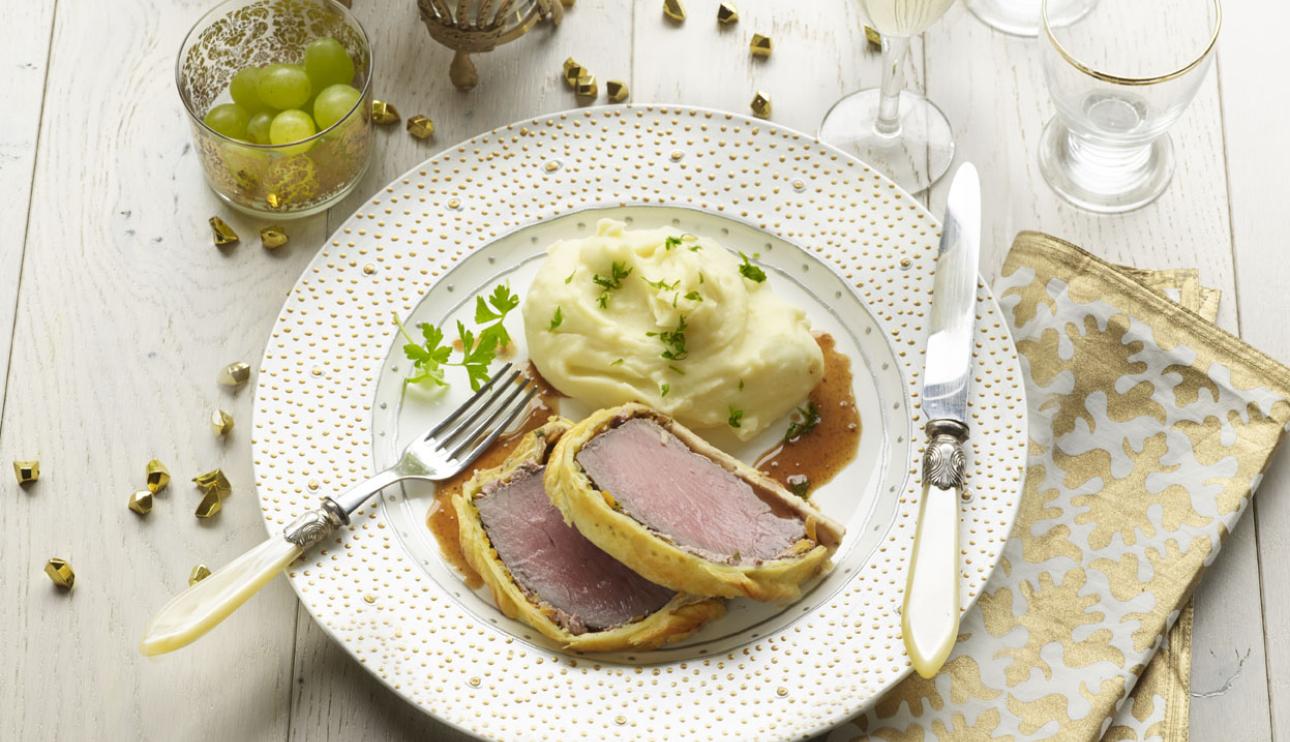 Solomillo Wellington con puré de patatas