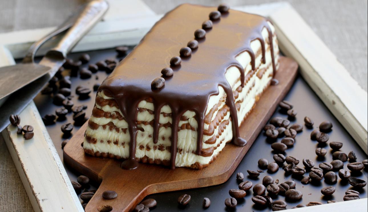 Tarta de galletas y café