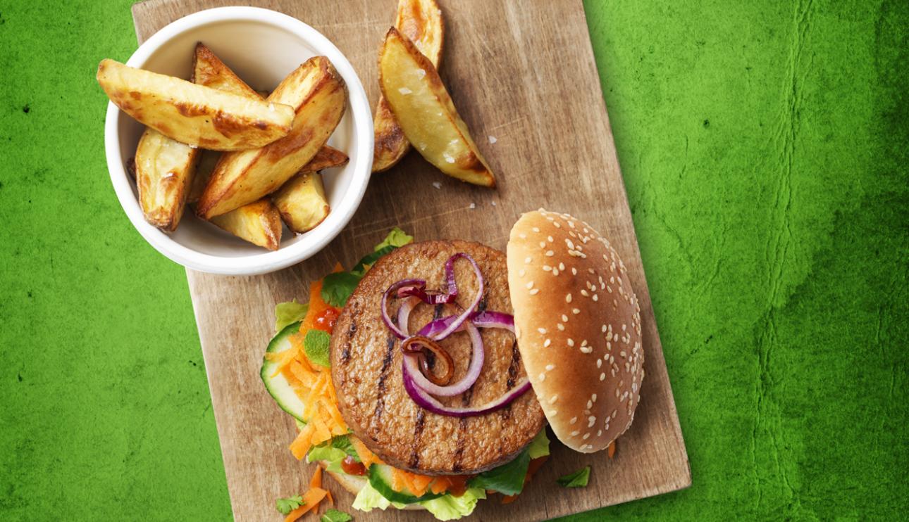 Classic Burger con hierbas y ketchup picante