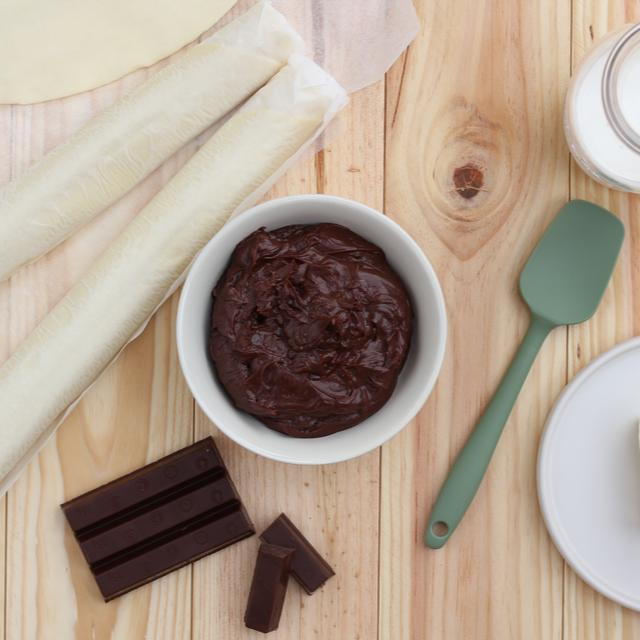 Estrella de Navidad con chocolate y hojaldre