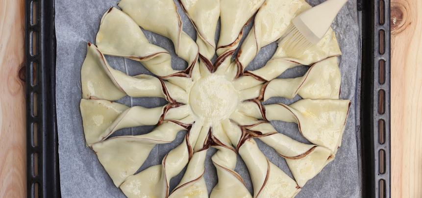 Estrella de Navidad con chocolate y hojaldre