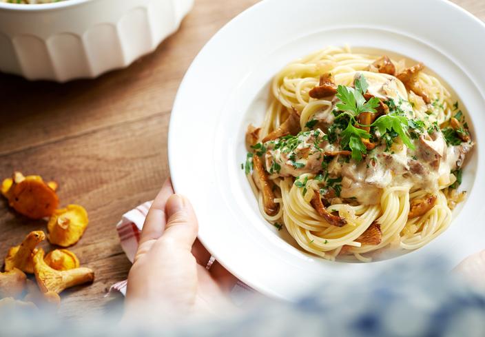 Espaguetis a la crema de setas