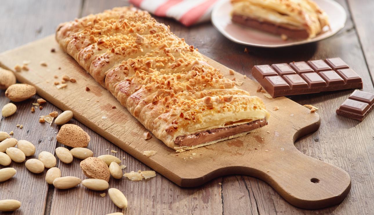 Trenza de hojaldre y chocolate con leche