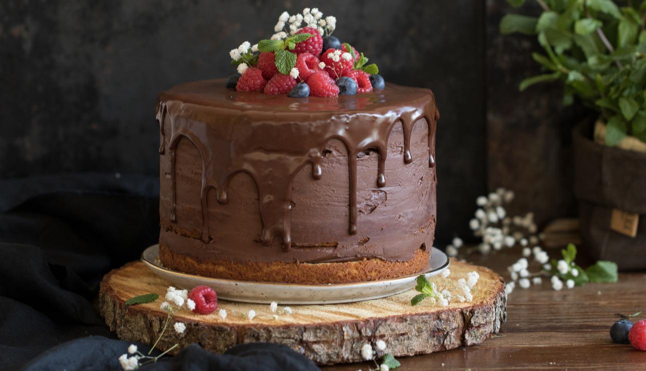 Layer cake de chocolate negro 70%