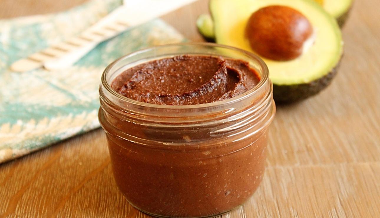 Crema de chocolate y aguacate
