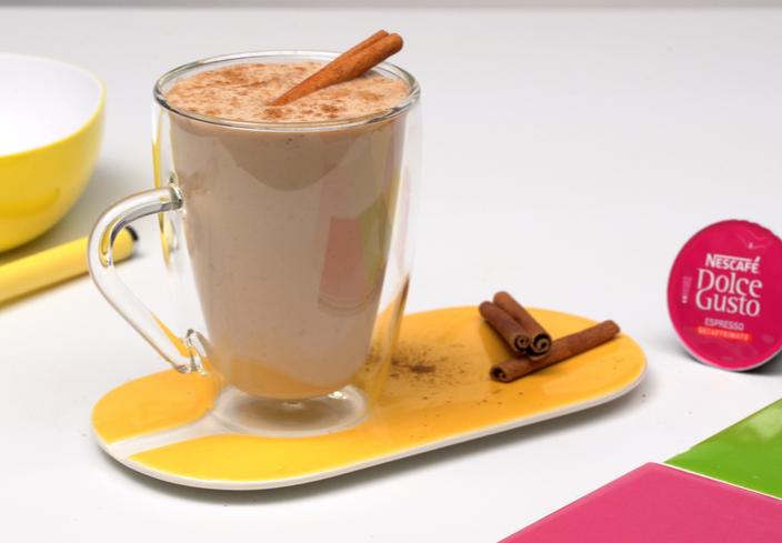 Batido de café y plátano a la canela