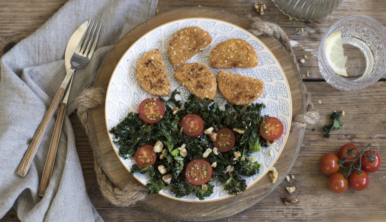 Nuggets veganos con chips de kale