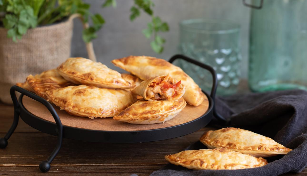 Empanadillas de pollo asado y pimiento