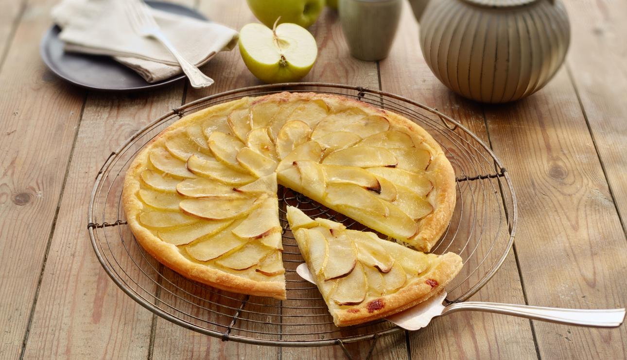 Tarta de manzana con hojaldre