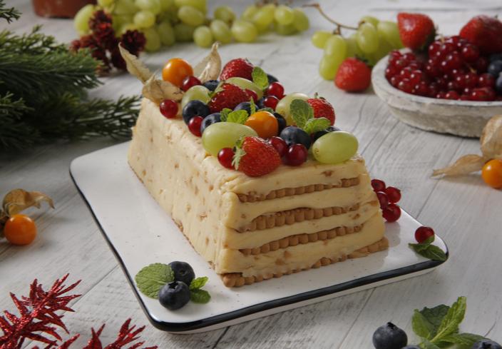 Tarta de leche condensada y galletas con turrón
