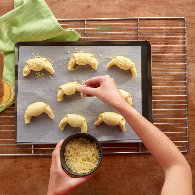 Croissants de jamón york y queso