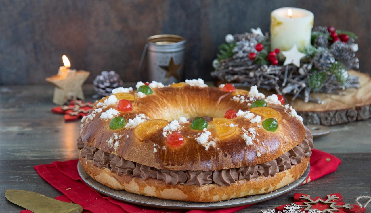 Roscón de Reyes con chocolate con leche