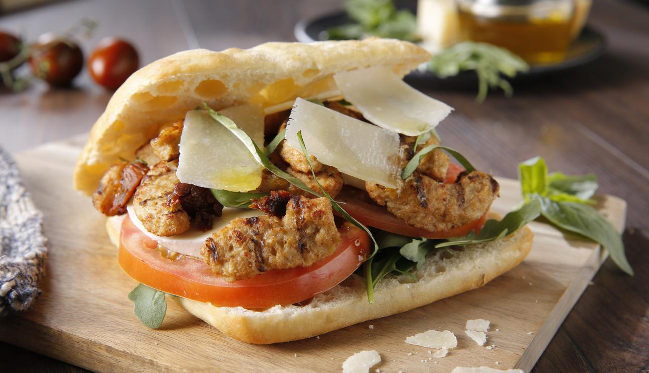 Panini italiano con bocaditos